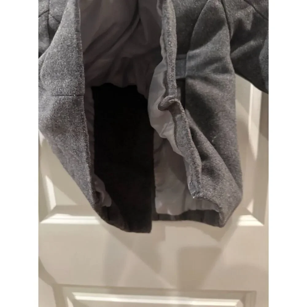 Old Navy Girl Grey Pea Coat Button Down Style & Thick - Size 3T - Picture 5 of 12
